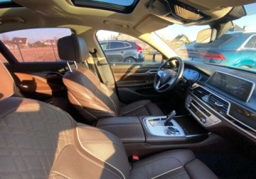 BMW Seria 7 G11-G12 Sedan L 740e 326KM 2016 BMW Seria 7 G12 740Le iPerformance Full Opcja Lift Zadbana Polecam 2.0, zdjęcie 22