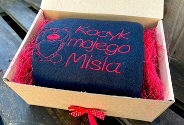 Wyjątkowy Prezent na Walentynki Koc Kocyk Walentynkowy z Twoim Haftem