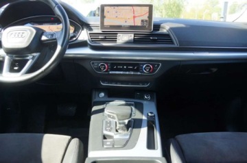 Audi Q5 II SUV 2.0 TDI 190KM 2019 Audi Q5 2.0 TDI CR 190 KM 4x4, S-Line, Virtual, Navi, Full LED, Hak, GWARA, zdjęcie 12