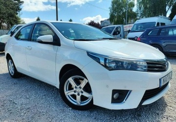 Toyota Corolla X Sedan Facelifting 1.6 Valvematic 132KM 2014 Toyota Corolla Bogata wersja Zarejestrowana 1.6 Benzyna 132KM, zdjęcie 4