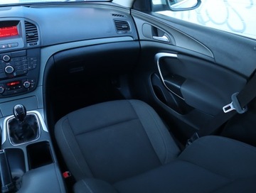 Opel Insignia I Hatchback 2.0 CDTI ECOTEC 130KM 2012 Opel Insignia 2.0 CDTI, Salon Polska, Serwis ASO, zdjęcie 7