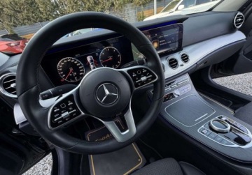 Mercedes Klasa E W213 Limuzyna 2.0 300d 245KM 2018 Mercedes-Benz Klasa E E 300D 245KM NAVI 75.000km virtual AUTOMAT LED perf, zdjęcie 29