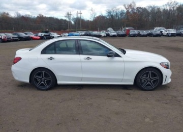 Mercedes Klasa C W205 Kabriolet Facelifting 2.0 300 258KM 2020 Mercedes-Benz Klasa C MERCEDES-BENZ C 300 4MATIC 2.0 Benzyna 259KM, zdjęcie 1
