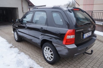Kia Sportage II 2.0 i 16V 142KM 2005 Kia Sportage 2.0 benzyna 141 KM, zdjęcie 2