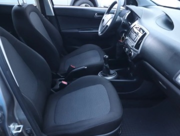 Hyundai i20 I Hatchback 5d Facelifting 1.2 DOHC 85KM 2013 Hyundai i20 1.2, Klima, zdjęcie 8