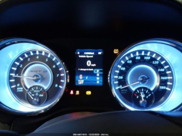 Chrysler 300C II 2012 Chrysler 300 SRT8 2012 6.4 Benzyna 470KM, zdjęcie 10