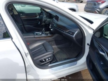 BMW Seria 7 G11-G12 2020 BMW Seria 7 BMW 7 Series 740i 3.0 Benzyna 335KM, zdjęcie 8
