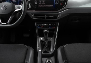 Volkswagen Taigo 1.5 TSI 150KM 2024 Volkswagen Taigo 1.5TSI 150KM Style DSG, Reflektory IQ.Light, Podgrzewane, zdjęcie 15