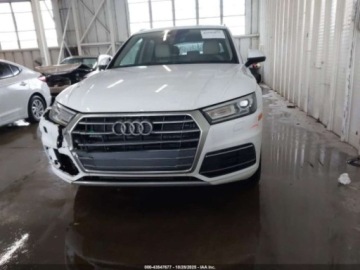 Audi Q5 II 2019 Audi Q5 2019 AUDI Q5 45 PREMIUM 2.0 Benzyna 248KM, zdjęcie 3