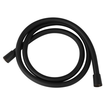 Черный душевой набор с силиконовым шлангом.