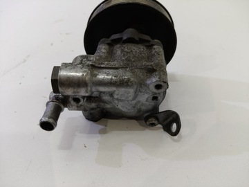 BMW E83 N47 ČERPADLO SERVA 7652974