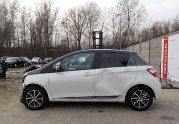 Toyota Yaris III Hatchback 5d Facelifting 2017 1.5 Dual VVT-iE 111KM 2019 Toyota Yaris Y20 Okazja 1.5 Benzyna 111KM, zdjęcie 8