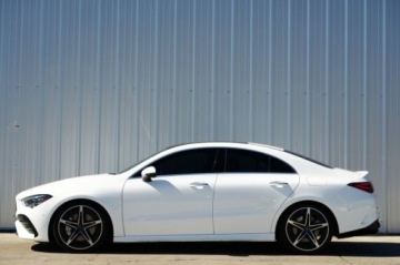 Mercedes CLA C118/X118 2024 Mercedes-Benz CLA AMG CLA 35 4MATIC 2024r. 2.0 Benzyna 302KM, zdjęcie 6