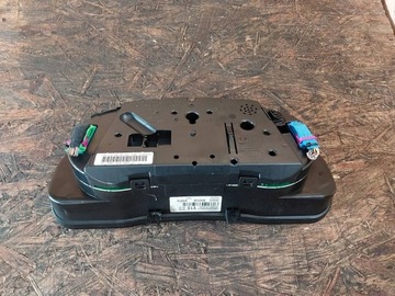 Счетчик часов VW Passat B5 1.9 TDI LIFT 3B0920805A