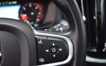Volvo XC60 II Crossover D3 150KM 2018 Volvo XC 60 2.0 d Manual Virtual Panorama Navi Ledy 2.0 Diesel 150KM, zdjęcie 20