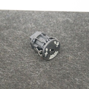 9196886 JINÉ MODUL 640 D 230 2011 BMW 6 COUPE (F13)