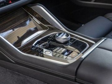 BMW X6 G06 SUV Facelifting 3.0 40d 352KM 2026 xDrive40d M Sport 3.0 (352 KM)| Asystent parkowania Professional, zdjęcie 7