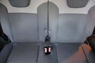 Dacia Lodgy Minivan 1.6 SCe 102KM 2016 Dacia Lodgy 1.6 SCe, Salon Polska, 7 miejsc, zdjęcie 17