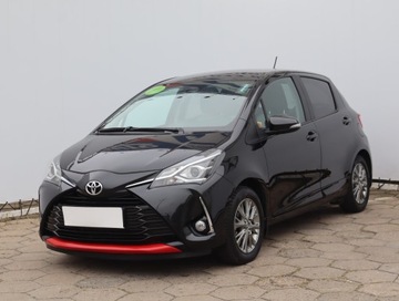 Toyota Yaris III Hatchback 5d Facelifting 2017 1.5 Dual VVT-iE 111KM 2017 Toyota Yaris 1.5 Dual VVT-i, GAZ, Klima, zdjęcie 1