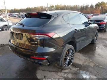 Maserati Levante 2022 Maserati Levante Trofeo 2022 3.8 Benzyna 580KM, zdjęcie 5