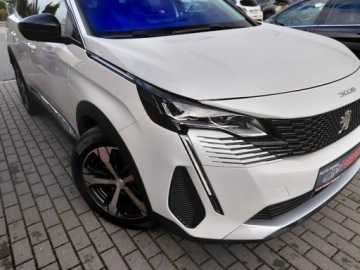 Peugeot 3008 II Crossover Facelifting  1.2 PureTech 130KM 2023 Peugeot 3008 Full LED Navi Kamera Klimatronik Asystent pasa 1.2 Benzyna, zdjęcie 3