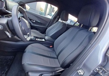 Peugeot 2008 II e-SUV Elektryczny 50kWh 136KM 2023 Peugeot 2008 e-2008 Allure Pack 136 KM I wl. Gwarancja FV23 136KM, zdjęcie 13