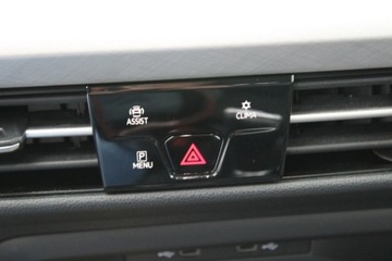 Volkswagen Golf VIII Variant 2.0 TDI 115KM 2020 Volkswagen Golf LIFE Asystent Salon PL, zdjęcie 21