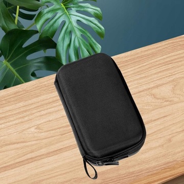 Мягкая многофункциональная сумка для фотокамеры с подкладкой.