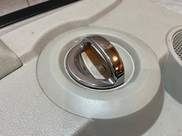 JEEP COMMANDER XK XH БОКОВАЯ РУЧКА ХРОМ ОРИГИНАЛ