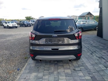 Ford Kuga II SUV 2.0 TDCi 150KM 2016 Ford Kuga Ford Kuga 2.0 TDCi 2x4 Titanium 2.0 Diesel 150KM, zdjęcie 4