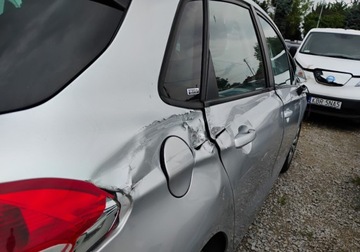 Citroen C4 I Hatchback Facelifting 1.6 HDI 92KM 2010 Citroen C4 2011r, 1.6 HDI. Lekko uszkodzony prawy bok. 1.6 Diesel 92KM, zdjęcie 18