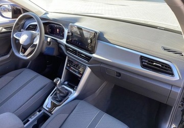 Volkswagen T-Roc I SUV Facelifting 1.5 TSI ACT 150KM 2025 Volkswagen T-Roc Life Plus 1.5 TSI 150 KM manual 1.5 Benzyna 150KM, zdjęcie 16