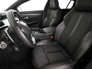 Peugeot 508 II SW 1.6 PureTech 180KM 2019 Peugeot 508 GT-Line automat panorama navi, zdjęcie 12