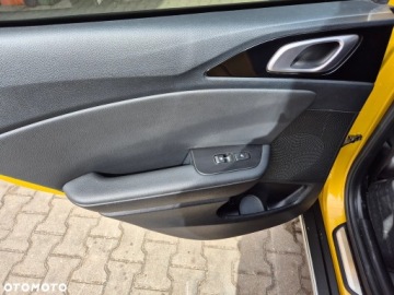 Kia XCeed Crossover 1.6 CRDi SCR 136KM 2020 Kia XCeed 1.6 CRDi Evolution, zdjęcie 20