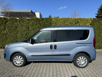 Opel Combo D Tour 1.4 95KM 2014 Opel Combo 1.4i 2Fast bardzo zadbany,serwisowany, zdjęcie 1