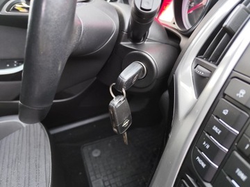 Opel Astra J Sports Tourer Facelifting 1.4 Turbo ECOTEC 120KM 2014 Opel Astra 1.4 Turbo Energy 120KM 2014r, zdjęcie 7