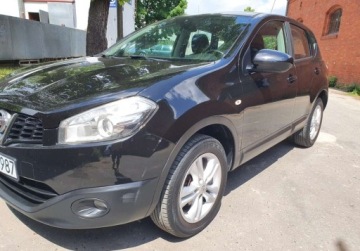 Nissan Qashqai I Crossover 1.6 Start/Stop 117KM 2010 Nissan Qashqai Salon PL Bezwypadkowy Serwis GetHelp 1.6 Benzyna, zdjęcie 8
