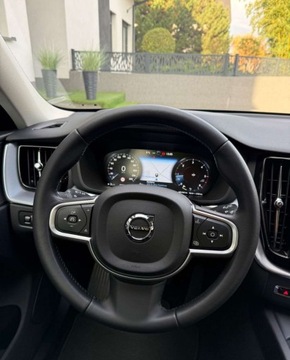 Volvo XC60 II Crossover D3 150KM 2020 Volvo XC 60 Volvo XC 60 D3 Drive-E Momentum 2.0 Diesel 150KM, zdjęcie 25