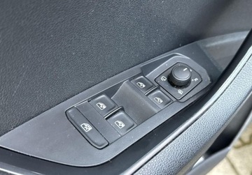 Skoda Karoq Crossover Facelifting 1.5 TSI ACT 150KM 2023 Skoda Karoq 1.5 Benzyna 150KM, zdjęcie 23