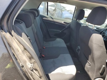 Volkswagen Golf 2016 Volkswagen Golf 2016 VOLKSWAGEN E-GOLF SE Elektryczny 136KM, zdjęcie 9