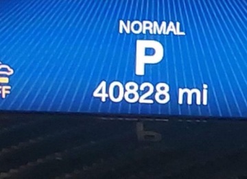 Maserati Quattroporte II 2019 Maserati Quattroporte 2019, 3.8L, GTS GRANSPORT, po gradobiciu 3.8 Benzyna, zdjęcie 12