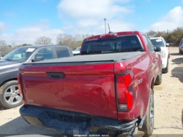 Chevrolet 2024 Chevrolet Colorado Z71 2024 2.7 Benzyna 310KM, zdjęcie 4