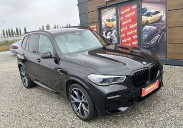 BMW X5 G05 SUV Plug-In Facelifting 3.0 50e 490KM 2023 BMW X5 4x4 X5 3.0 HYB Plug-In 490 KM Bezwypadkowy 2023r Warszawa 3.0, zdjęcie 2
