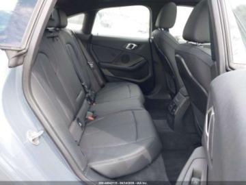 BMW Seria 2 G42-U06 2023 BMW Seria 2 BMW serii 2 228i xDrive Gran Coupe z 2023 roku 2.0 Benzyna, zdjęcie 11
