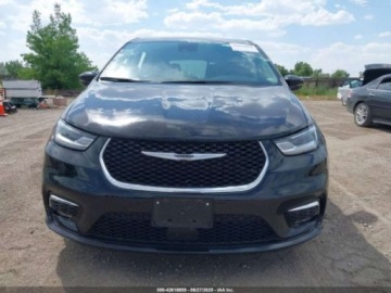 Chrysler Pacifica II 2024 Chrysler Pacifica Touring L 2024 3.6l 3.6 Benzyna 287KM, zdjęcie 7