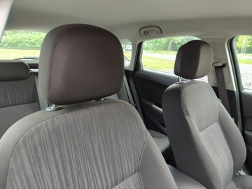 Opel Astra J Hatchback 5d 1.6 Twinport ECOTEC 115KM 2010 Opel Astra Książka serwisowa., zdjęcie 12