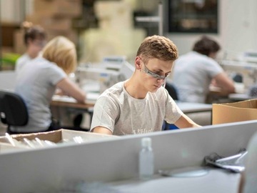 Размер маски для лица Vitberg Mini Shield. М + Л серый