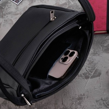 СТИЛЬНАЯ ЧЕРНАЯ КОЖАНАЯ ЖЕНСКАЯ СУМКА НА ПЛЕЧЕ