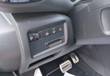 Citroen C5 Aircross SUV Plug-In Facelifting 1.6 PureTech Plug-In 225KM 2023 Citroen C5 Aircross 1.6 PHEV 225 Shine Pack EAT8 Bogata wersja FV23 Kredyt, zdjęcie 19