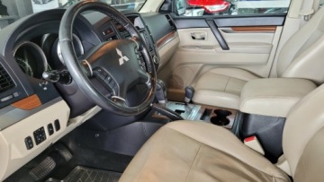 Mitsubishi Pajero IV SUV 5d 3.2 DOHC 200KM 2009 Mitsubishi Pajero Long 7foteli z polskiego salonu Automat Zadbany 200KM MO, zdjęcie 6